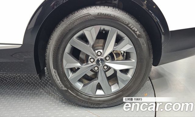 Kia Sportage 2023 — photo 7