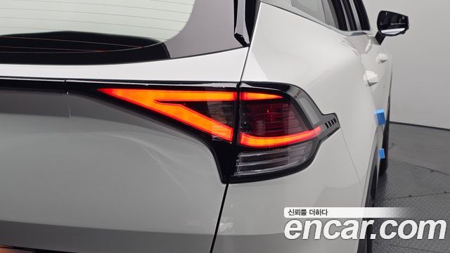 Kia Sportage 2023 — photo 9
