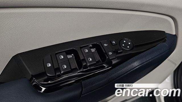 Kia Sportage 2023 — photo 32