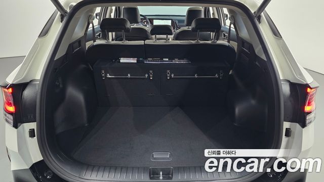 Kia Sportage 2023 — photo 38