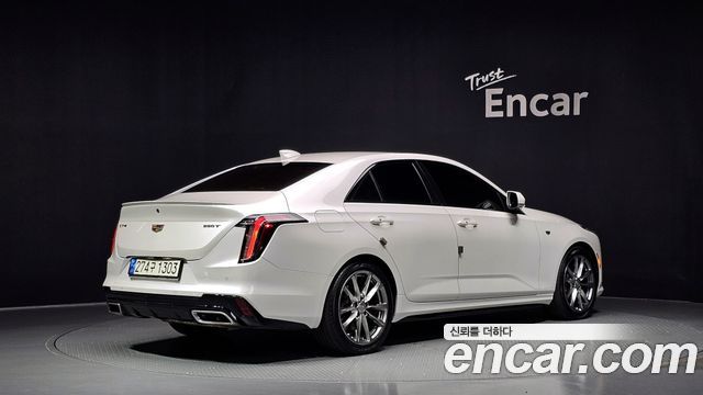 Cadillac CT4 2020 — photo 2