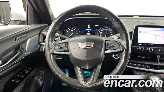 Cadillac CT4 2020 — photo 13