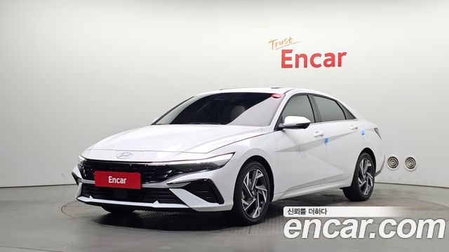 Hyundai AVANTE 2025 — photo 1