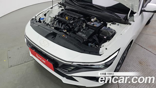 Hyundai AVANTE 2025 — photo 6