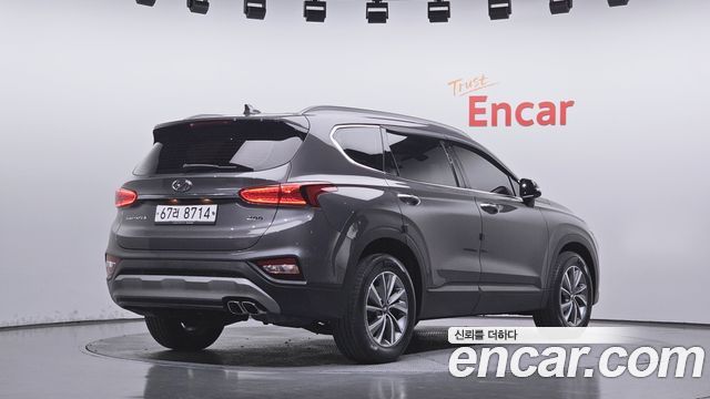 Hyundai Santafe 2019 — photo 2
