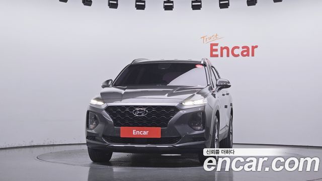 Hyundai Santafe 2019 — photo 3