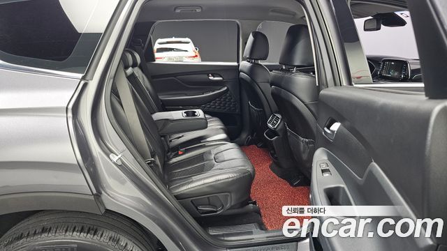 Hyundai Santafe 2019 — photo 17