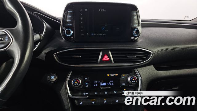 Hyundai Santafe 2019 — photo 20
