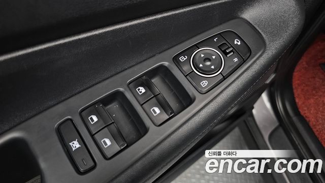 Hyundai Santafe 2019 — photo 30