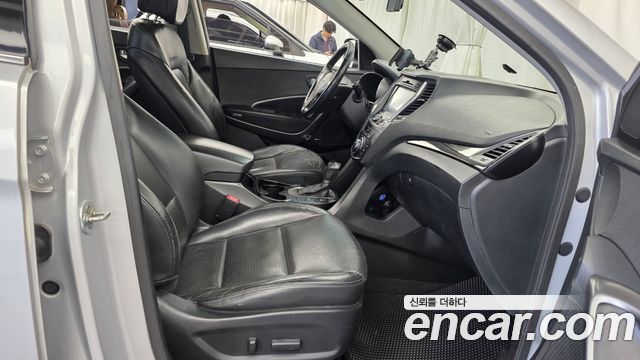 Hyundai Santafe 2013 — photo 11