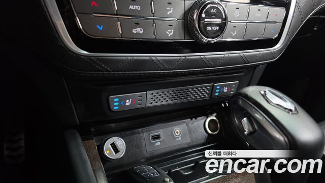 KG Mobility Rexton 2019 — photo 31