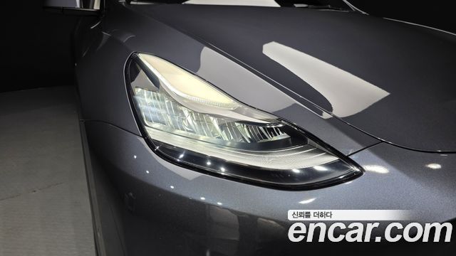 Tesla Model Y 2022 — photo 8