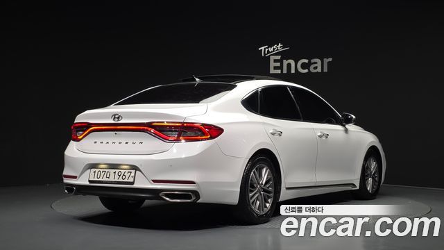 Hyundai Grandeur 2018 — photo 2