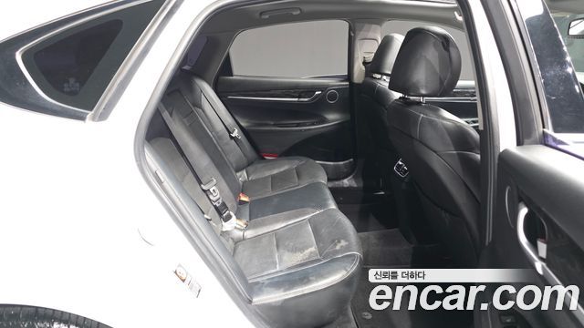 Hyundai Grandeur 2018 — photo 18