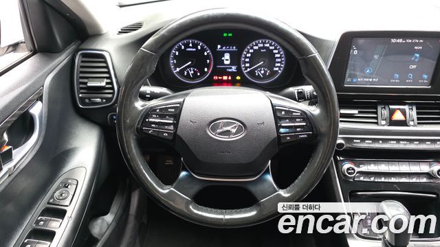 Hyundai Grandeur 2018 — photo 19