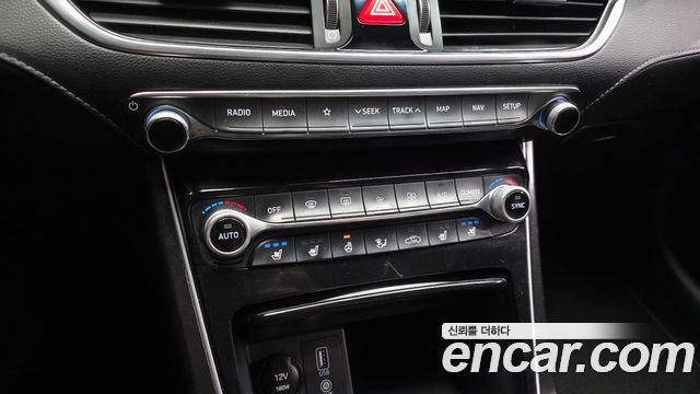 Hyundai Grandeur 2018 — photo 22