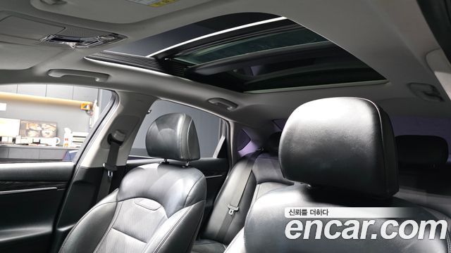 Hyundai Grandeur 2018 — photo 25