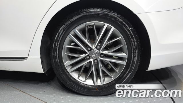 Hyundai Grandeur 2018 — photo 7