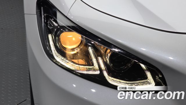 Hyundai Grandeur 2018 — photo 8