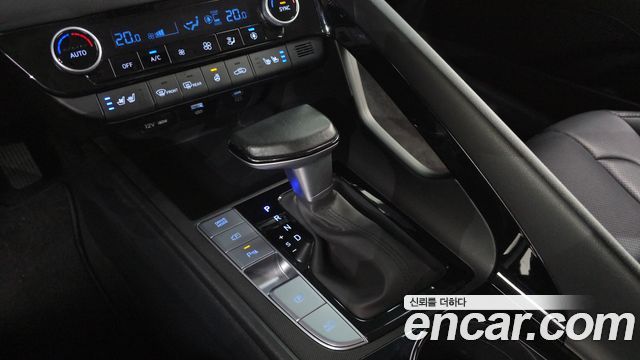 Hyundai AVANTE 2024 — photo 12