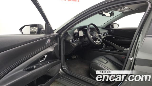 Hyundai AVANTE 2024 — photo 13