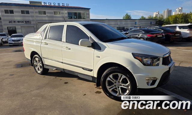 KG Mobility KORANDO 2014 — photo 2
