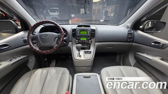 Kia Canival 2014 — photo 10