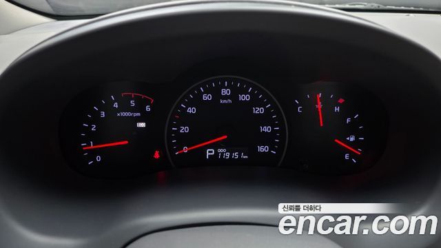 Kia Canival 2014 — photo 11