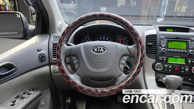 Kia Canival 2014 — photo 20