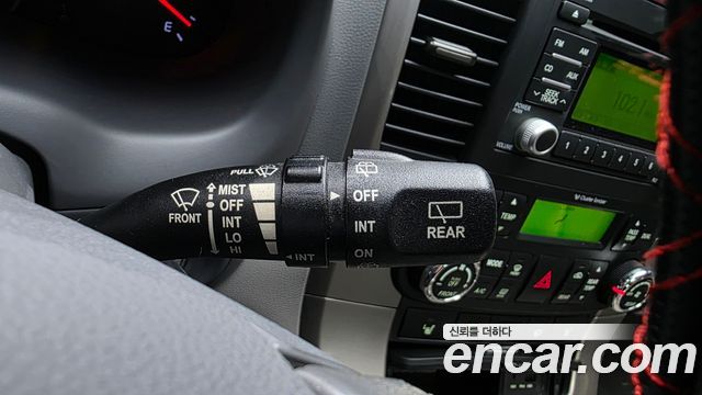 Kia Canival 2014 — photo 25