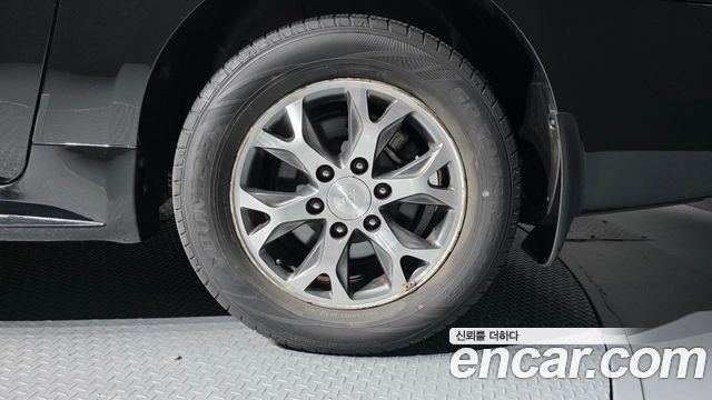 Kia Canival 2014 — photo 7