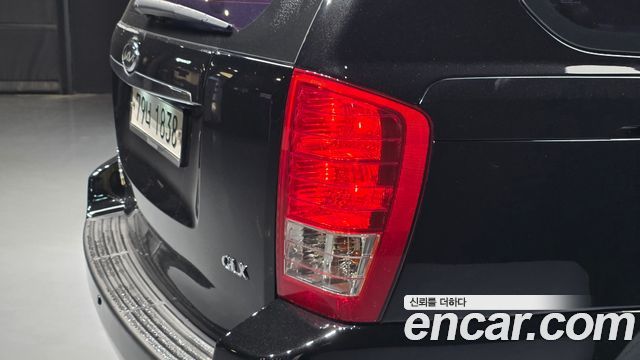 Kia Canival 2014 — photo 9