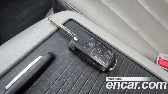 Kia Canival 2014 — photo 32