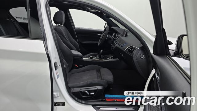 BMW 1-Series 2018 — photo 17