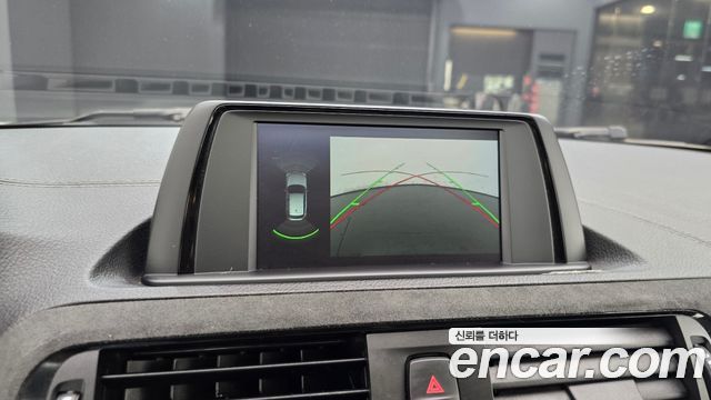 BMW 1-Series 2018 — photo 21