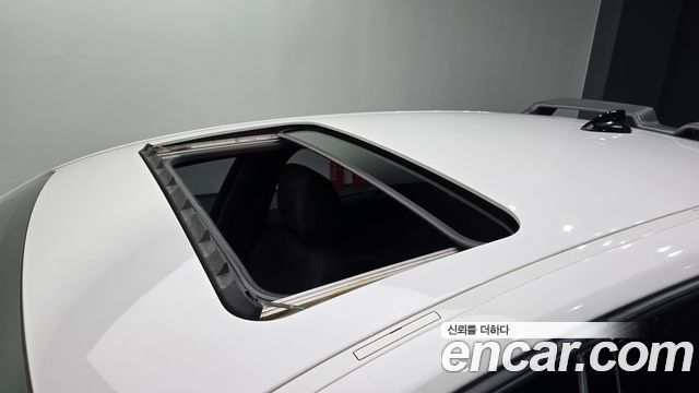 BMW 1-Series 2018 — photo 23