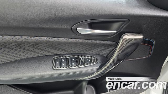 BMW 1-Series 2018 — photo 24