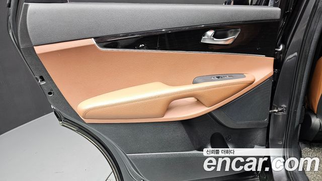 Kia Sorento 2019 — photo 15