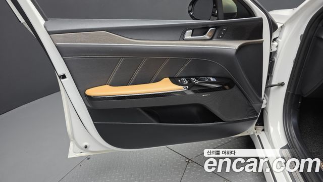 Kia K5 2022 — photo 14