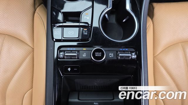 Kia K5 2022 — photo 29
