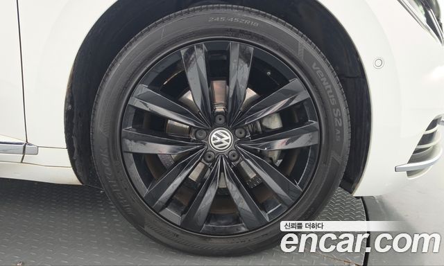 Volkswagen Arteon 2019 — photo 7