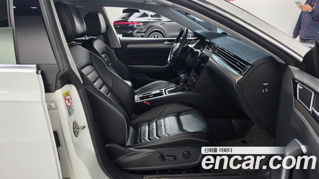 Volkswagen Arteon 2019 — photo 16