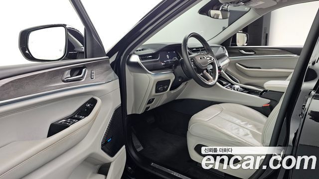 Jeep Cherokee 2021 — photo 13