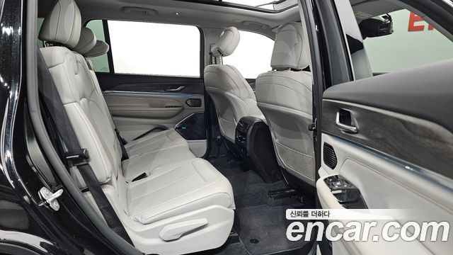 Jeep Cherokee 2021 — photo 18
