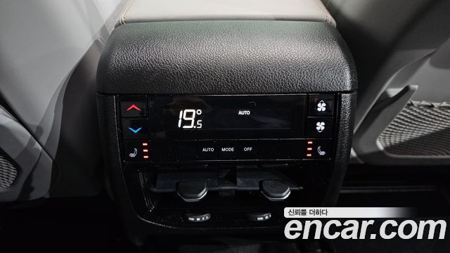 Jeep Cherokee 2021 — photo 25