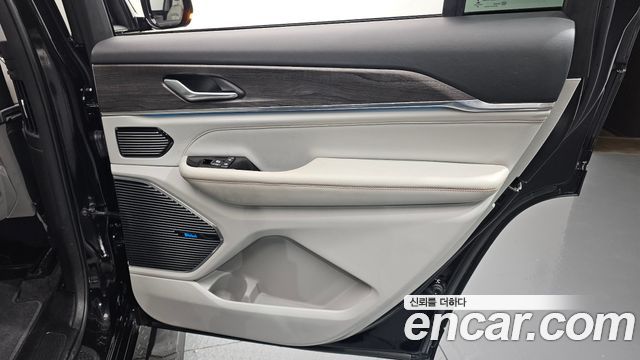 Jeep Cherokee 2021 — photo 15