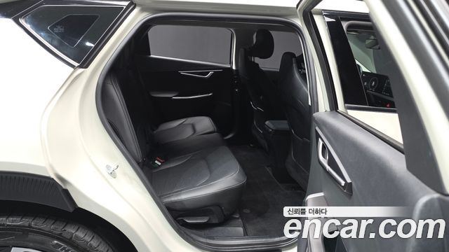 Kia EV6 2023 — photo 18