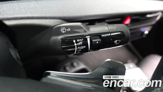Kia EV6 2023 — photo 30