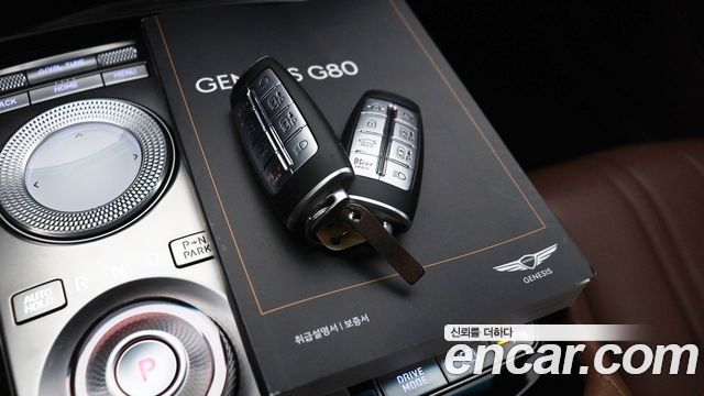 Genesis G80 2022 — photo 12