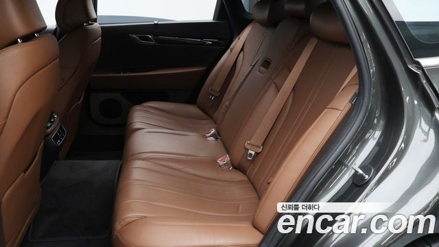 Genesis G80 2022 — photo 14